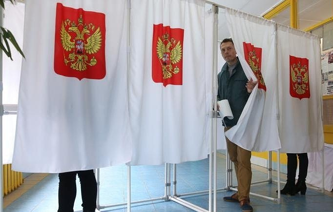 Russia holds 3-day parliamentary elections to consolidate the new term of the Lower House. Photo: TASS broadcast on September 18