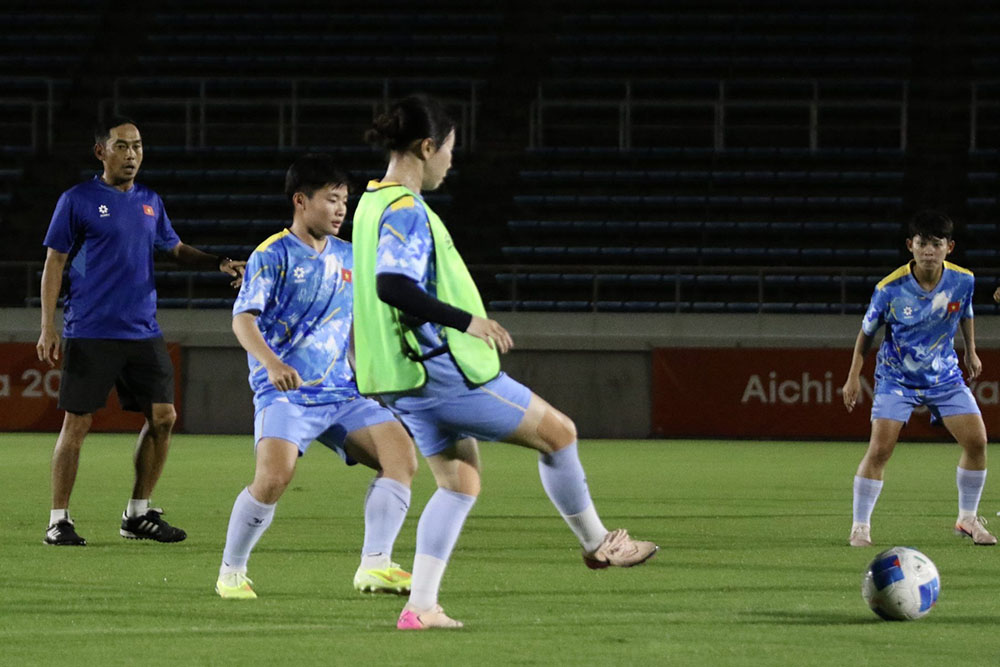Vietnamese women's national team players focus on recovering after the match against Japan. Photo: VFF