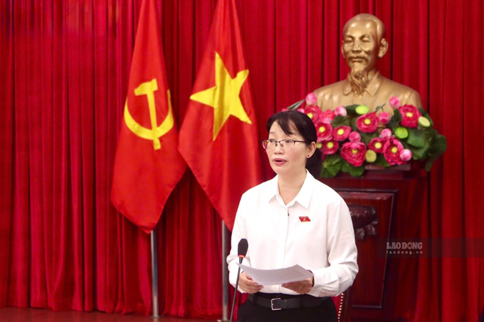 Bà Trần Thị Diệu Thúy, Phó Trưởng đoàn Đại biểu Quốc hội TPHCM tại hội nghị ngày 18.9. Ảnh: Minh Tâm