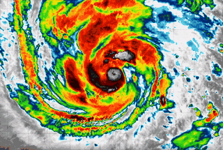 Satellite image of Typhoon Dujuan, recorded on September 18, 2026. Photo: JMA
