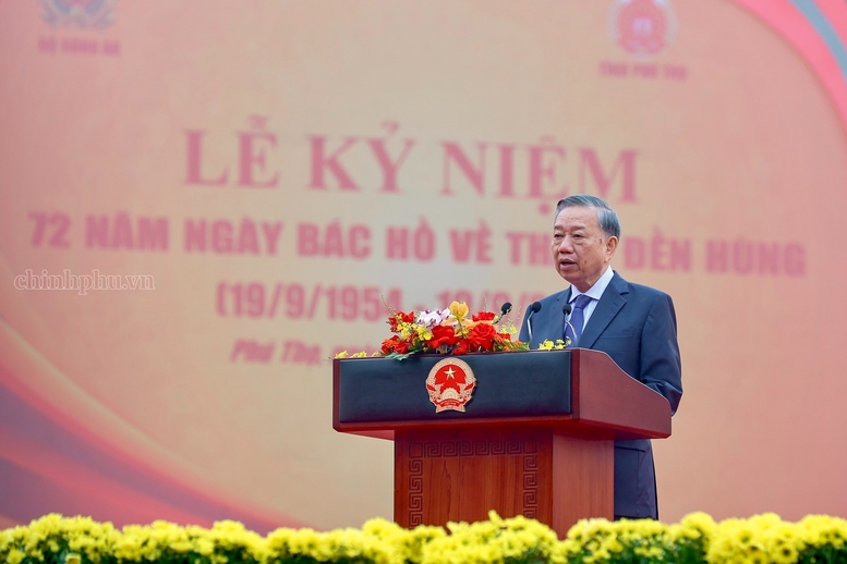 General Secretary and President To Lam speaks at the Ceremony to celebrate the 72nd anniversary of Uncle Ho's visit to Hung Temple - Photo: chinhphu.vn/Nhat Bac