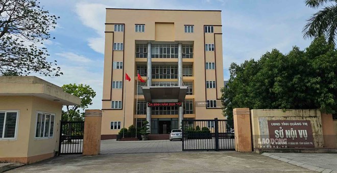 Quang Tri Provincial Department of Home Affairs has reported to the Provincial People's Committee on reviewing and resolving the early retirement regime. Photo: Cong Sang
