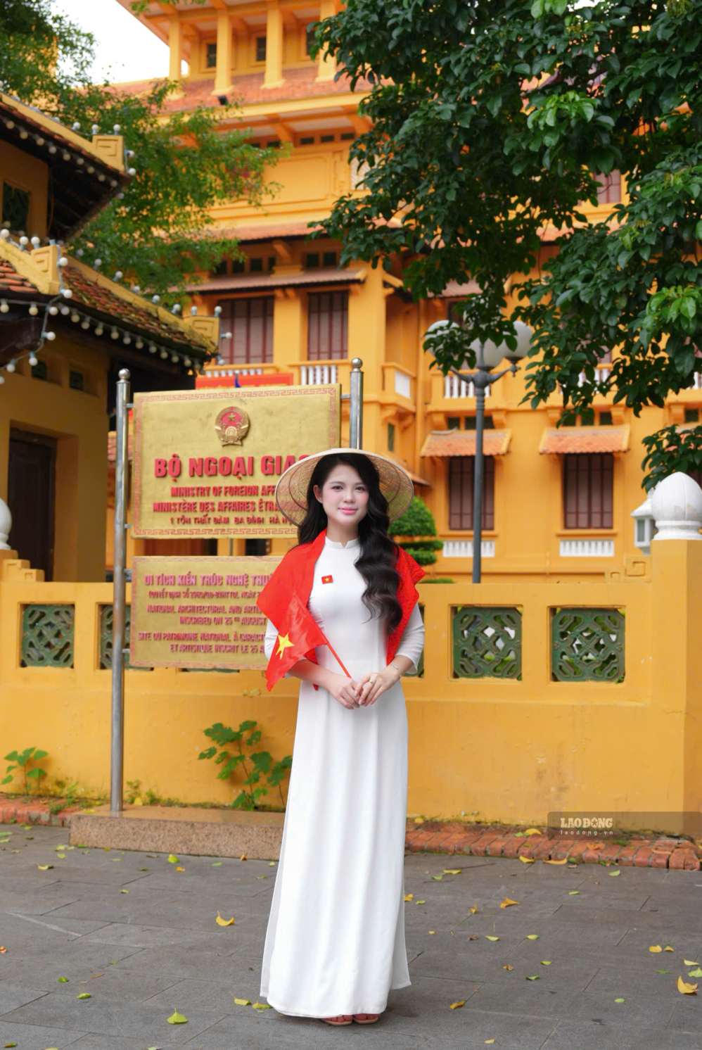 Tòa nhà Bộ Ngoại giao với kiến trúc màu vàng đặc trưng. Ảnh: Đinh Hiệp