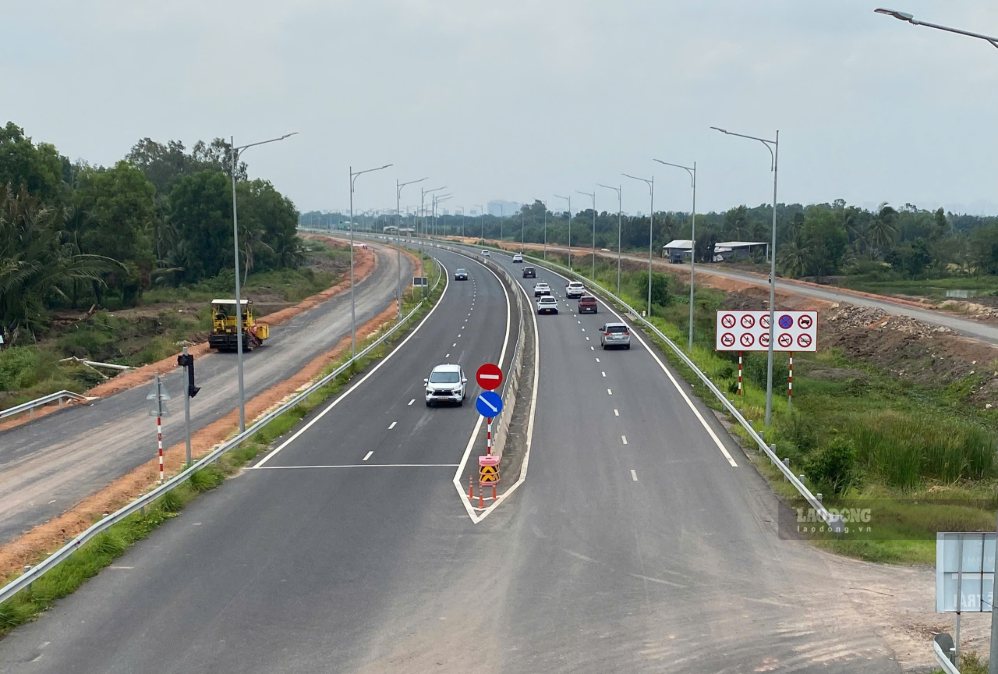 Dự án thành phần 3 đường vành đai 3 TPHCM đoạn qua Đồng Nai dài 11km. Ảnh: HAC