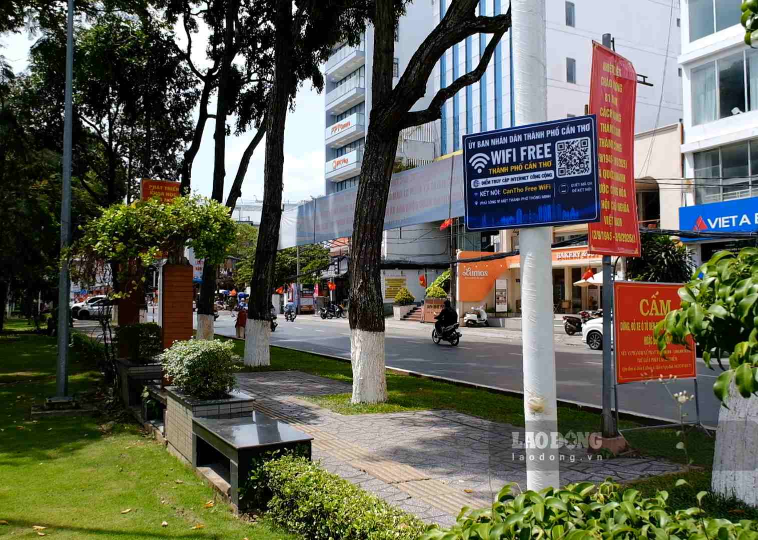 Điểm . Ảnh: Mỹ Ly