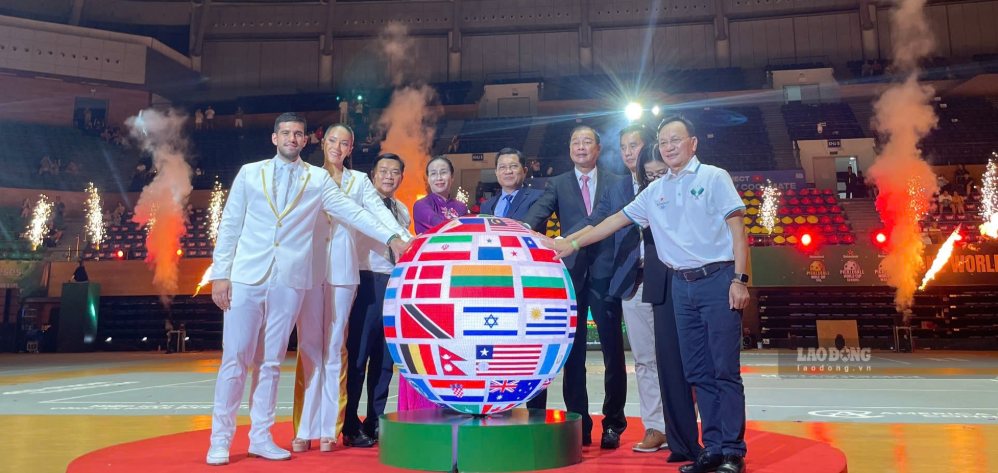 The opening ceremony of Heineken Pickleball World Cup 2026 took place solemnly in Da Nang on the evening of September 2. Photo: Nguyen Linh