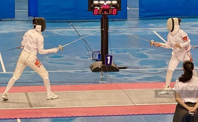 Vietnamese fencing athletes are carefully prepared before participating in ASIAD 20 and focus on the goal of striving for the best results. Photo: Hoai Viet