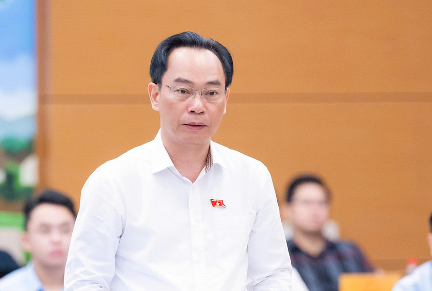 According to Minister Hoang Minh Son, adding IELTS scores in university admissions may be disadvantageous for candidates who do not have the conditions to take the exam and own expensive certificates. Photo: Quochoi. vn