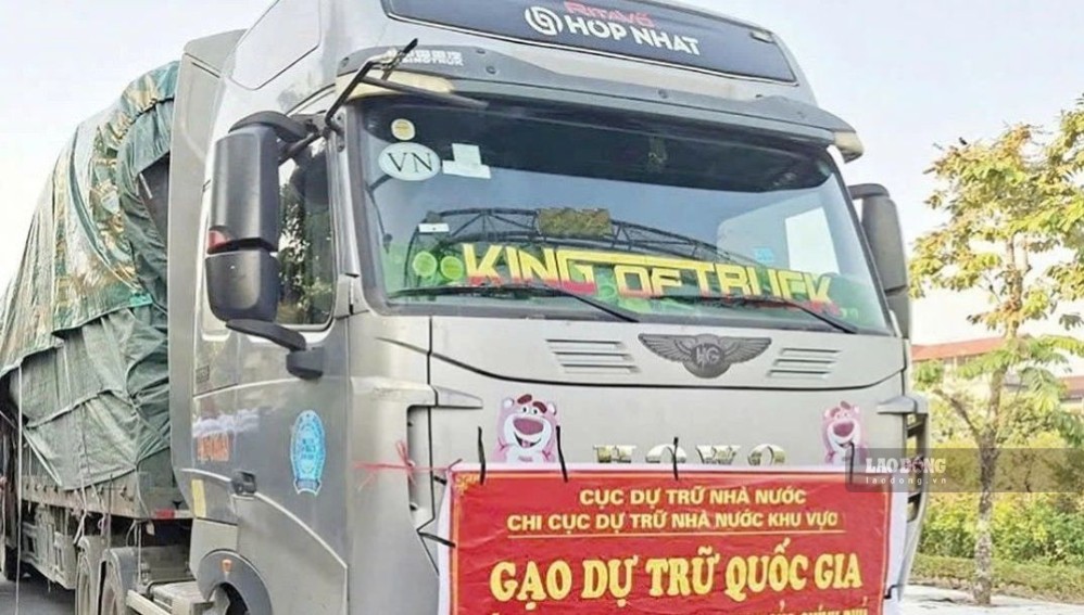 Rice trucks supporting ethnic minorities in Thanh Hoa, June 2026. Photo: Tran Lam