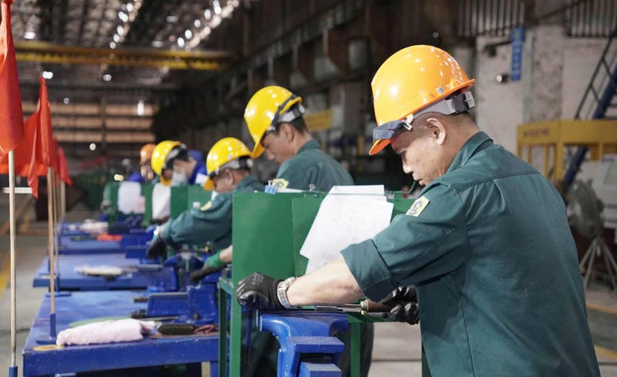 On September 13th, at the Machine Manufacturing Joint Stock Company, the Practical Practice Competition for Convenient and Cold Industry took place at the 13th Group-level Skilled Worker Contest in 2026. Photo: TKV Trade Union