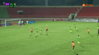Hung Yen Club defeated Hoang Anh Gia Lai 3-2 in the National Cup qualifiers. Photo: FPT Play