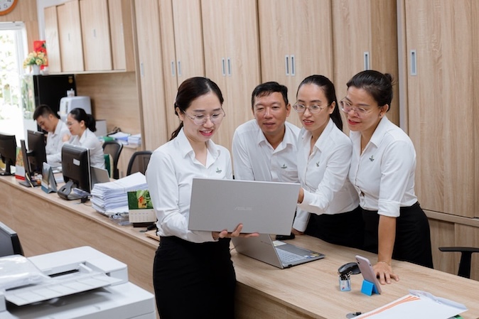 PVOIL workers participate in the "I Love Petrovietnam" Contest. Photo: Petrovietnam Trade Union