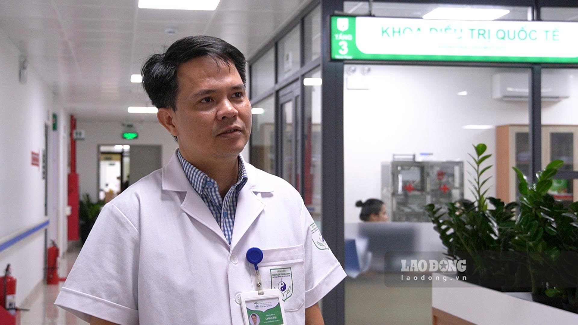 ThS.BS Lê Đình Việt, Phó Trưởng Khoa Điều trị Quốc tế, Bệnh viện Châm cứu Trung ương. Ảnh: Hạnh Thơm