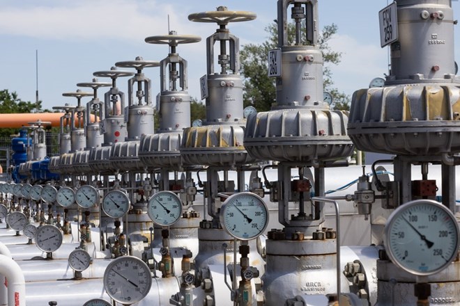 Pipeline and valve system at a gas infrastructure facility in Europe. EU countries are urgently adding gas to their reserves before winter. Photo: Xinhua