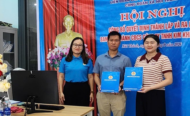 Công đoàn xã Núi Thành thành lập Công đoàn cơ sở Công ty TNHH Kim Khí Chu Lai với 95 đoàn viên. Ảnh: Công đoàn Đà Nẵng