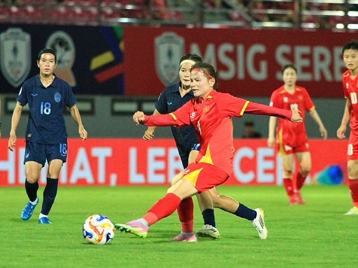 La selección femenina de Vietnam se enfrenta a Tailandia en el último partido de la fase de grupos de los ASIAD 20 (Imágenes de la AFF Cup femenina 2025). Foto: VFF