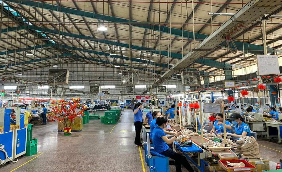 Chang Shin Vietnam Co., Ltd. established a OSH Council at the facility to ensure a safe working environment. Photo: Provided by the Company