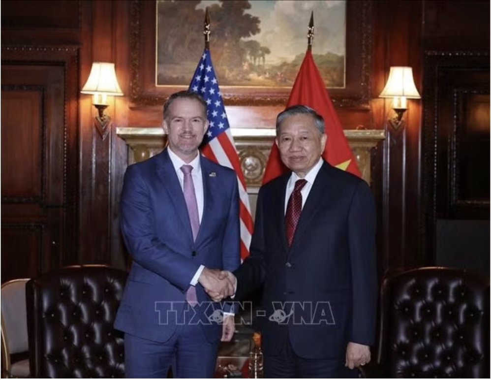 General Secretary and President To Lam receives Ambassador Jamieson Greer, US Trade Representative (USTR). Photo: VNA