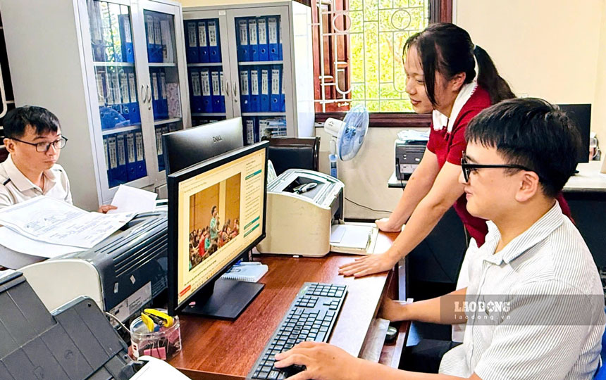 The electronic information portal of the Lao Cai Provincial Labor Federation has become an important information channel for union members and workers. Photo: Thu Phuong