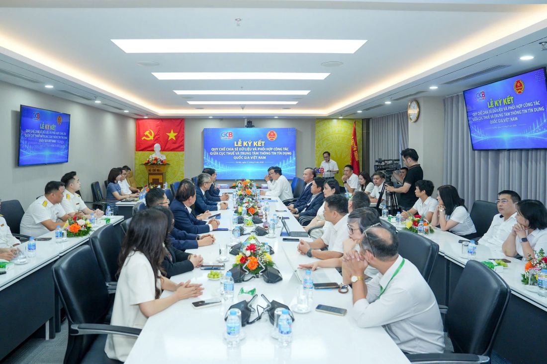 Toàn cảnh Lễ ký kết. Ảnh: CIC