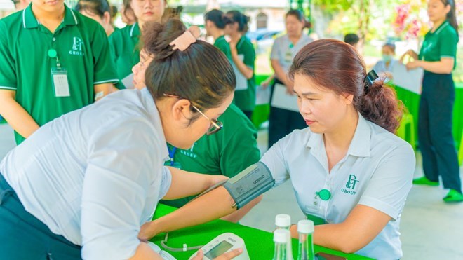 Công đoàn tổ chức cho người lao động tại Khánh Hòa khám sức khỏe định kỳ. Ảnh: Quang Duy (chụp 1.2026)