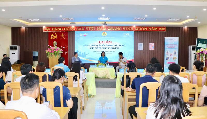 職場でのセクハラ防止に関する広報円卓会議。写真:タイグエン労働組合