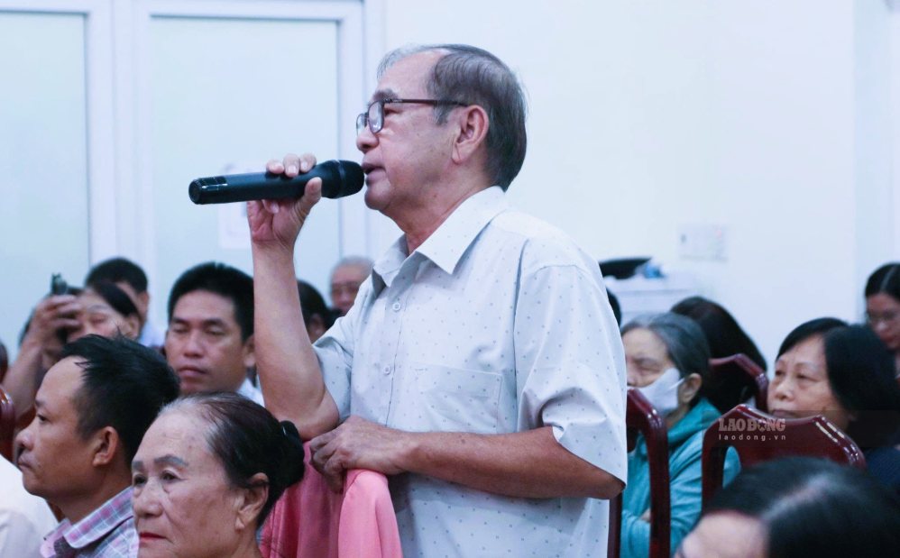 Cử tri nêu ý kiến tại Ảnh: Phương Linh