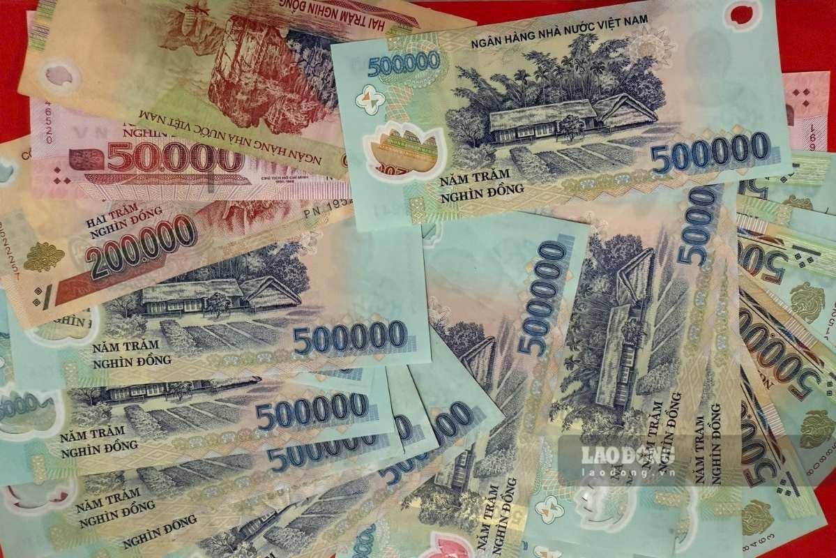 Savings deposit interest rates at VietinBank counters currently fluctuate in the range of 2.1% - 6.0%/year. Photo: Phuong Anh (taken in September 2026).