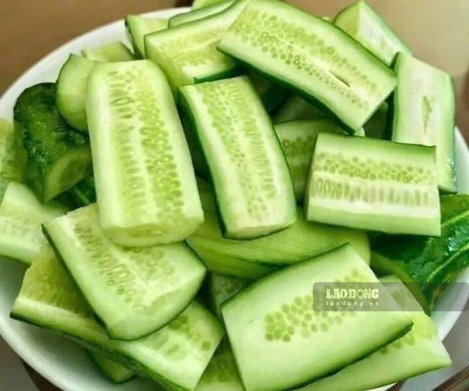 Cucumber and celery juice... helps support blood sugar control, good for people with diabetes. Photo: Quang Minh.