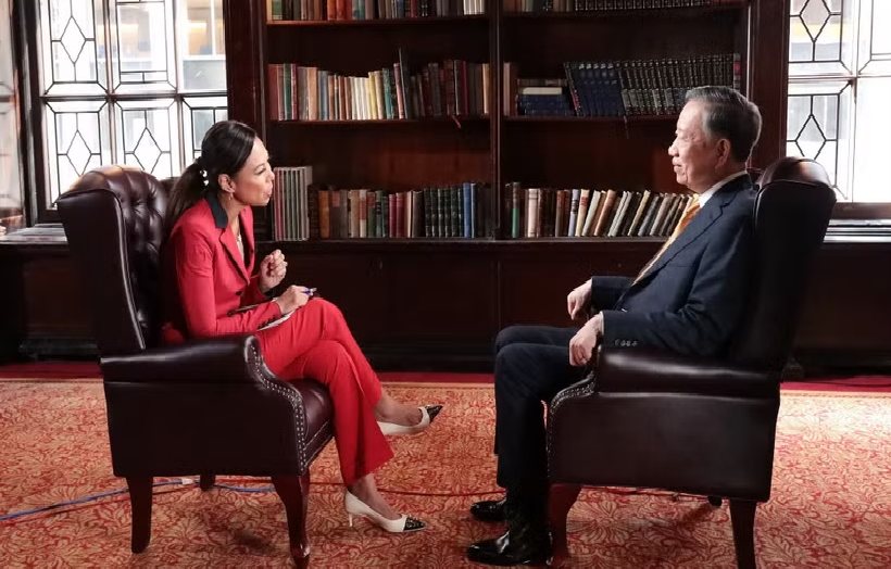 General Secretary and President To Lam answers an interview with Bloomberg TV within the framework of his working trip to attend the high-level discussion session of the 81st United Nations General Assembly in the US. Photo: VNA