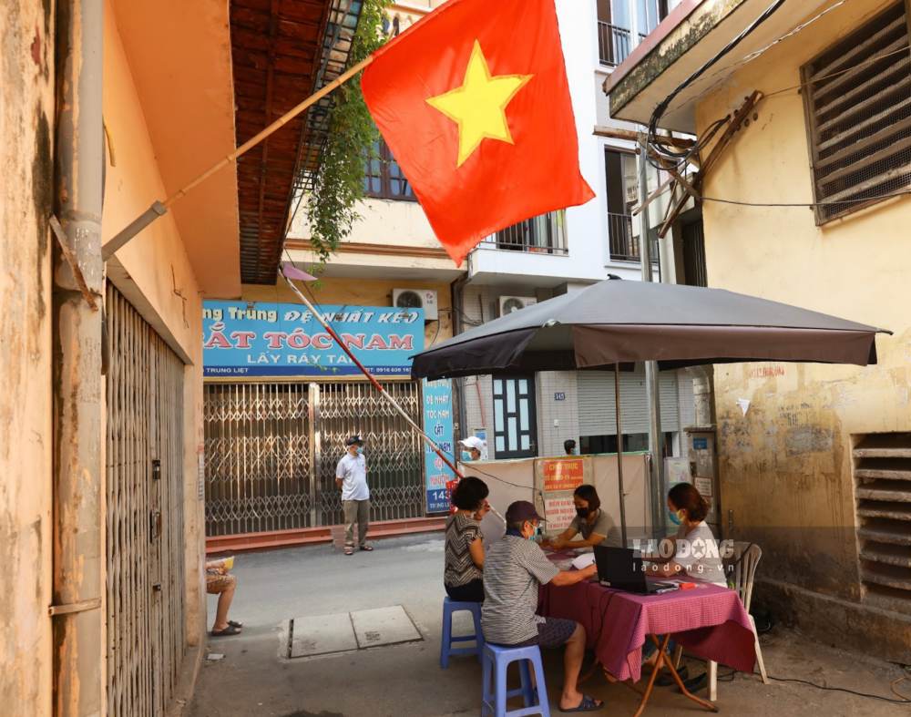 The Standing Committee of the Central Committee of the Vietnam Fatherland Front issues Guidelines for Building a united, safe, prosperous, and happy residential area. Photo: Hai Nguyen