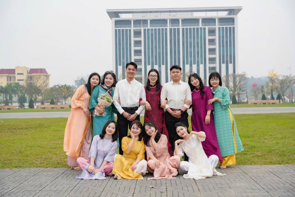Cao Bang organizes a photo and video contest about female union members and workers in 2026. Photo: Cao Bang Provincial Labor Federation
