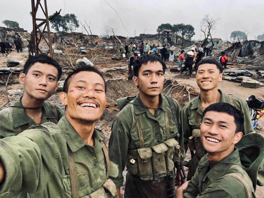 Cast of the movie "Red Rain". Photo: Producer.