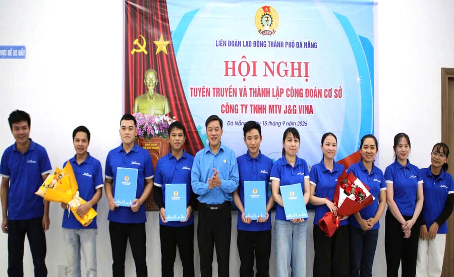 To date, Da Nang city has developed 28,367 union members, reaching 109.1% of the plan, exceeding 2,367 union members, equivalent to about 9.1%. Photo: Da Nang Trade Union