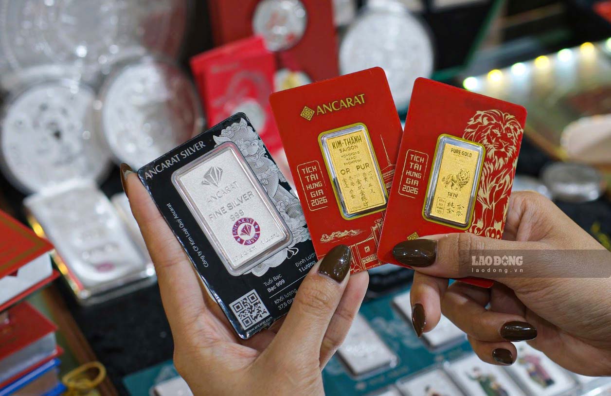 Spot gold prices in the world are around 4,354 USD/ounce, while silver prices exceed 67 USD/ounce as the market closely monitors the diễn biến of the USD, interest rates and geopolitical risks. Photo: Phan Anh