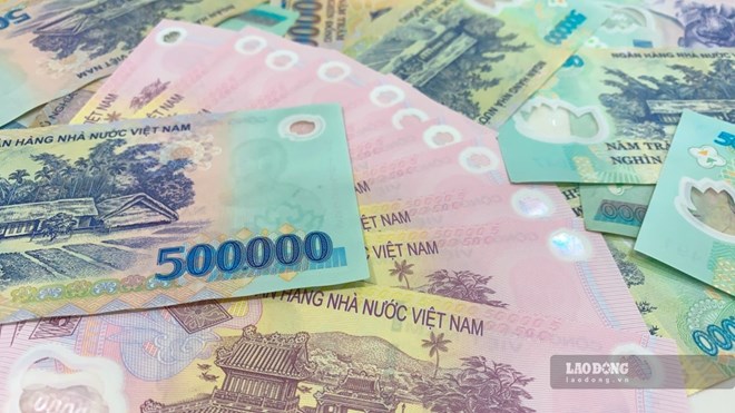 Agribank lists the highest savings interest rate at 6%/year for individual customers. Photo: Tra My