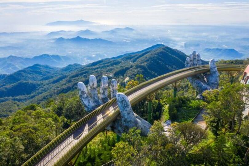 Cầu vàng tại Sun World Ba Na Hill (Đà Nẵng). Ảnh: Ban tổ chức