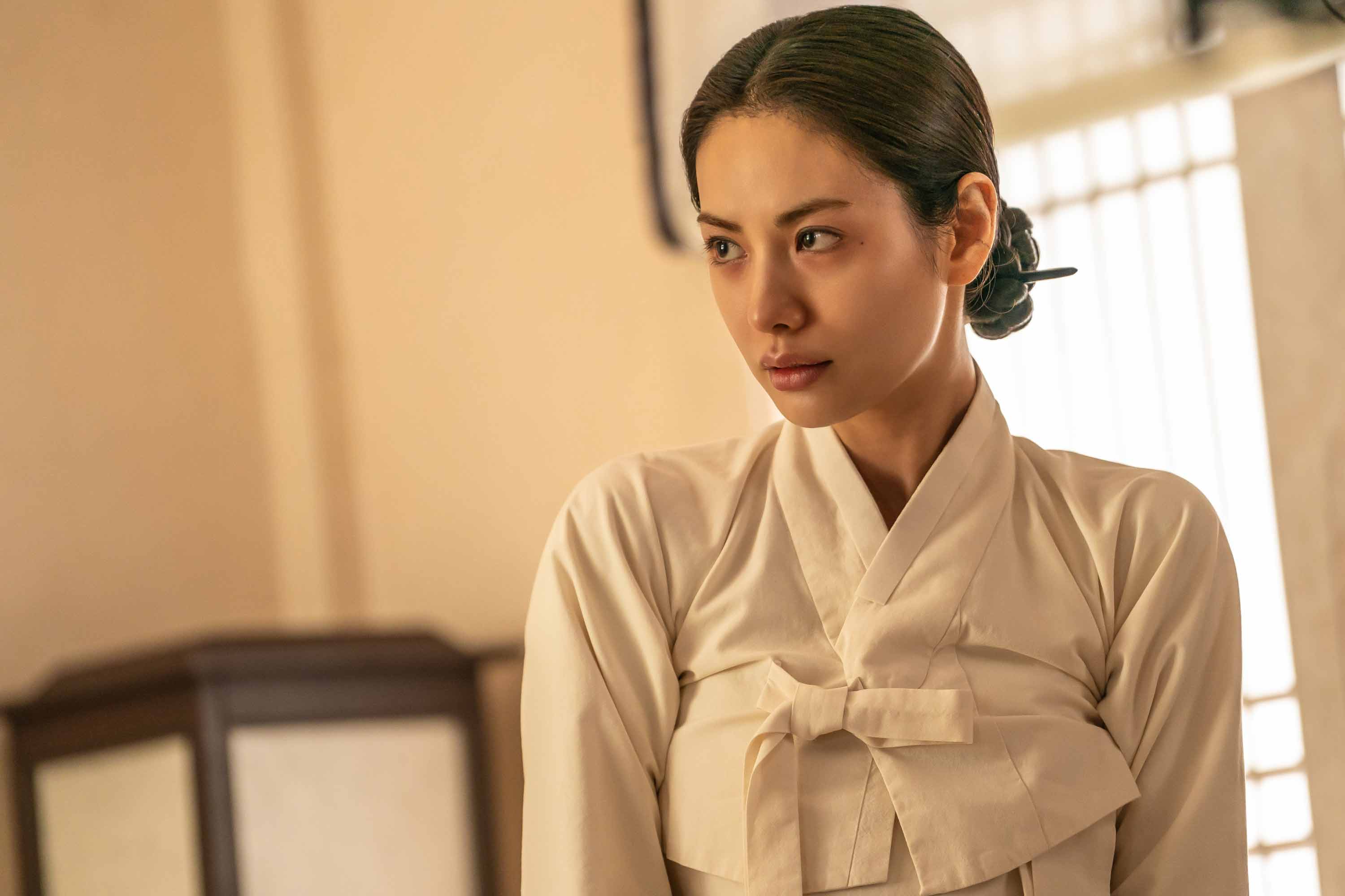 Nana speaks out after her image in "Scandal" causes controversy. Photo: Netflix
