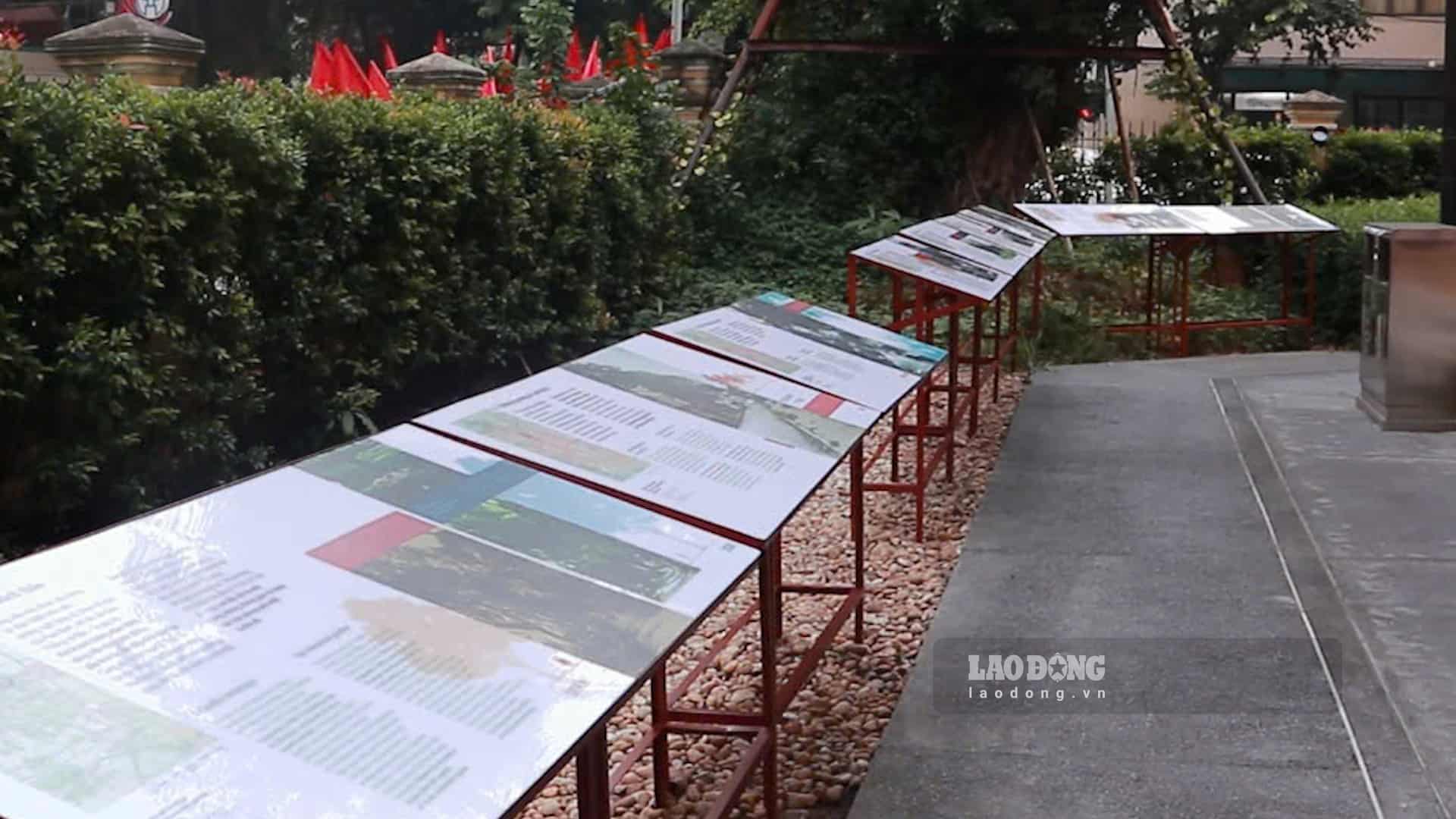 Triển lãm được tổ chức tại 49 Trần Hưng Đạo, một công trình đã được Hà Nội và các đối tác Pháp phối hợp trùng tu và đưa vào khai thác phục vụ các hoạt động văn hóa của Thủ đô. Ảnh: Nguyễn Trang (ảnh chụp ngày 22.9)