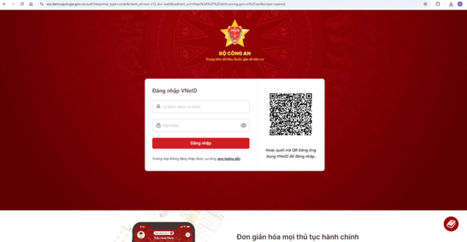 Đăng nhập bằng tài khoản định danh điện tử VNeID. Ảnh: Trung tâm Phục vụ hành chính công thành phố Hà Nội