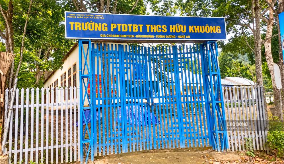 Huu Khuong Ethnic Minority Boarding Primary and Secondary School, where the new principal was just appointed after mixed opinions about personnel work after the merger. Photo: Duy Chuong