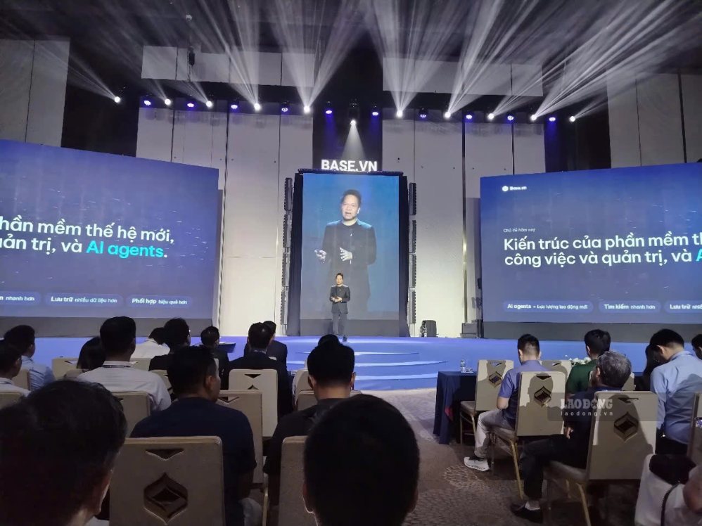 The AI era forces businesses' software systems to change to adapt accordingly. Photo: Nguyen Dang