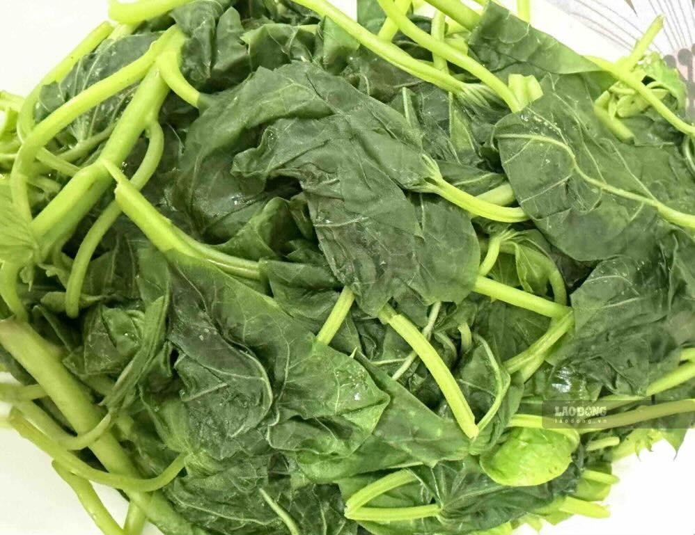 Sweet potato leaves are said to have many health benefits when processed properly. Photo: Kieu Vu