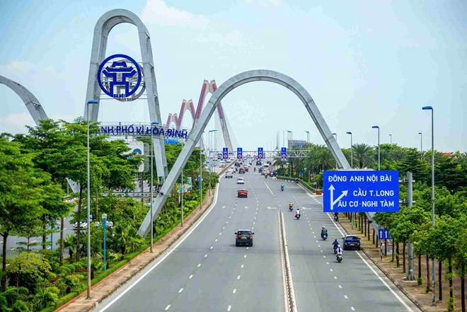 CSGT sẽ rà soát lại phương án tổ chức giao thông trên cầu Nhật Tân và loạt cầu lớn khác. Ảnh: Phòng CSGT Hà Nội