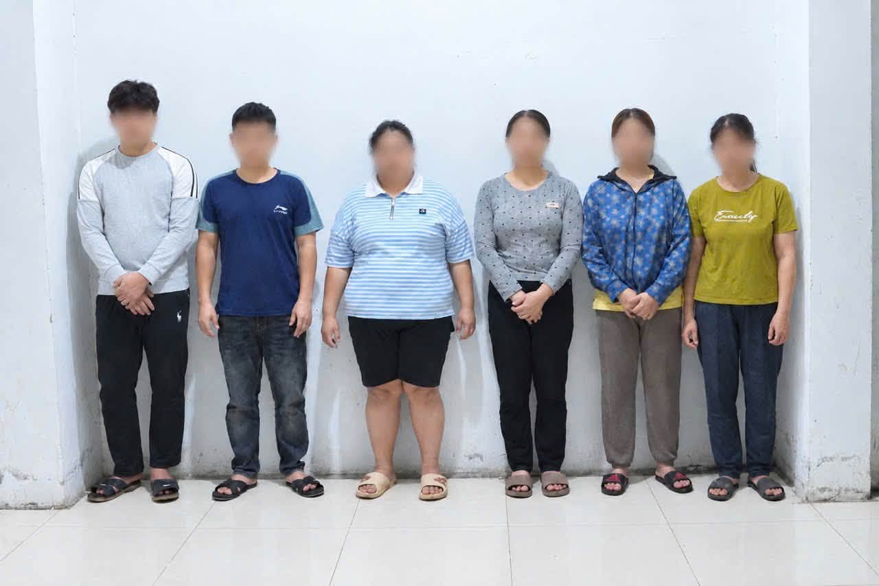 Certaines personnes impliquées dans les troubles à l'hôpital Lạc Việt, province de Phú Thọ. Photo: Police provinciale de Phú Thọ