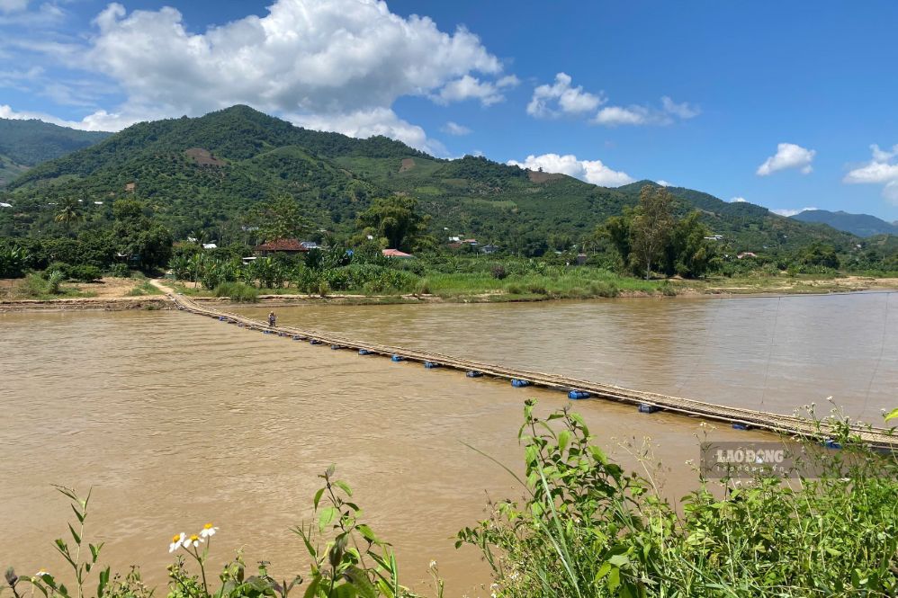 Urgently search for missing victims on Tam Ky River, Da Nang