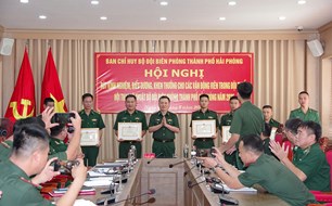 Bộ đội biên phòng Hải Phòng biểu dương vận động viên đạt thành tích cao