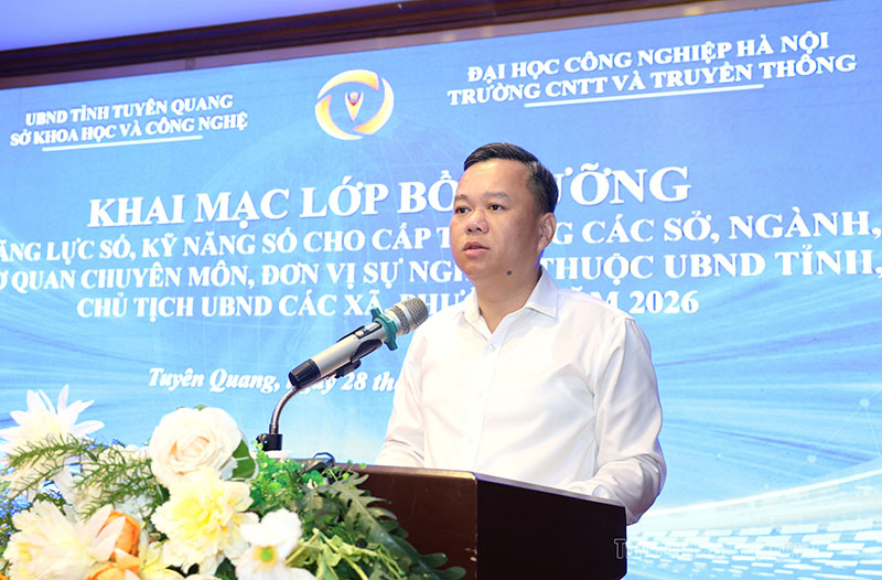 Tuyên Quang bồi dưỡng năng lực số cho cán bộ lãnh đạo