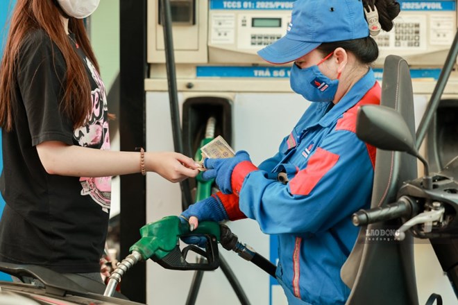 Giá xăng dầu bán lẻ hôm nay 29.9