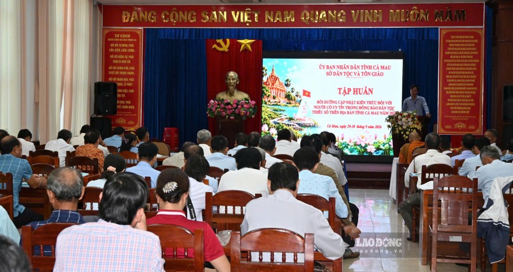 Cà Mau tăng vai trò người có uy tín ở cơ sở